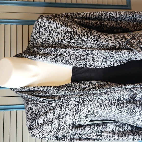 Apt 9 Dark Grey Open Sweater - Picture 3 of 12